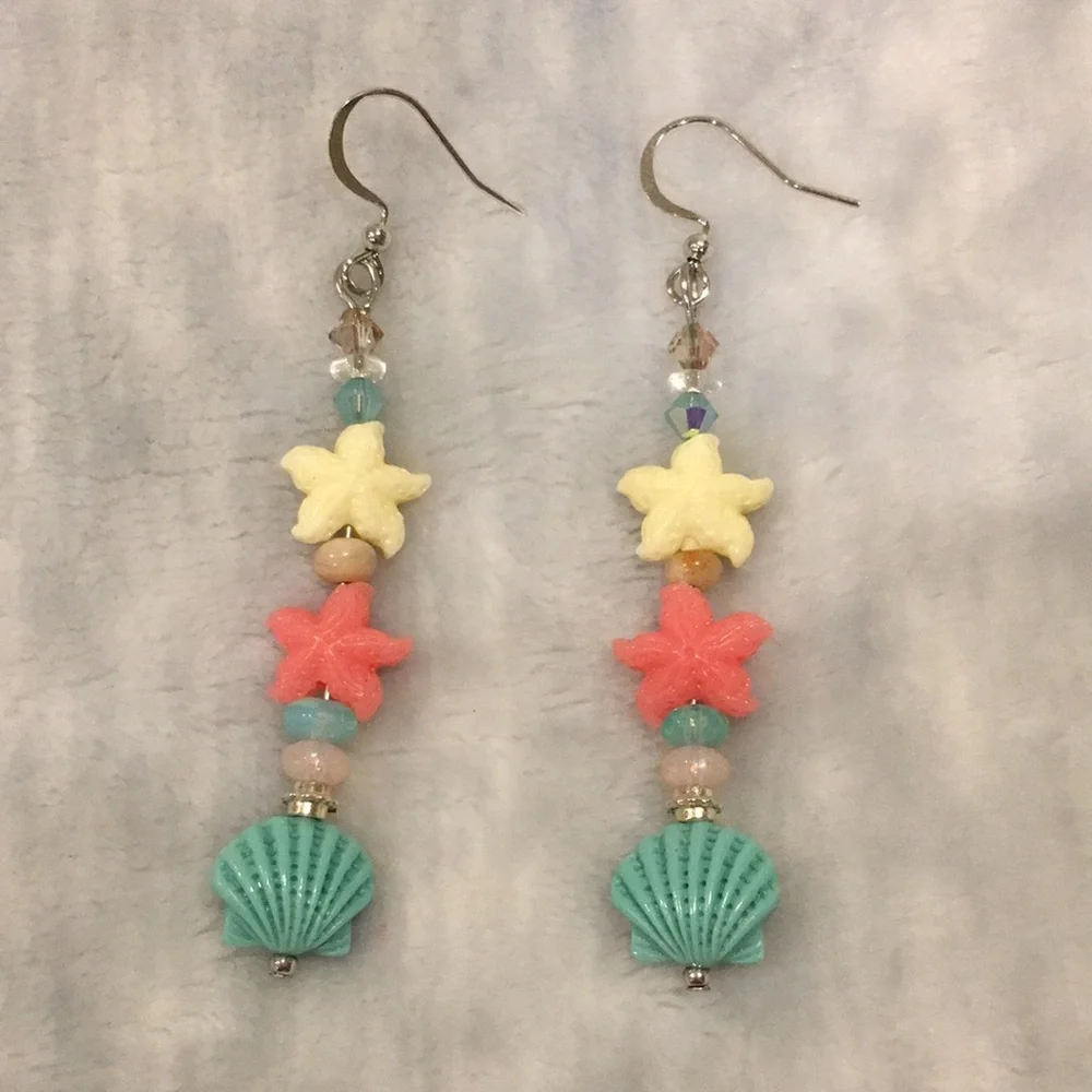 Handcrafted Starfish and Shell Beach Dangle Earrings Swarovski Crystal NWT - Picture 1 of 8